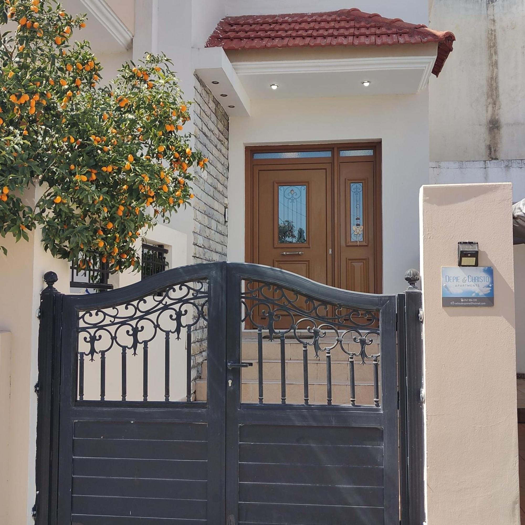 Depie Luxury Apartment In Pastida Exterior photo